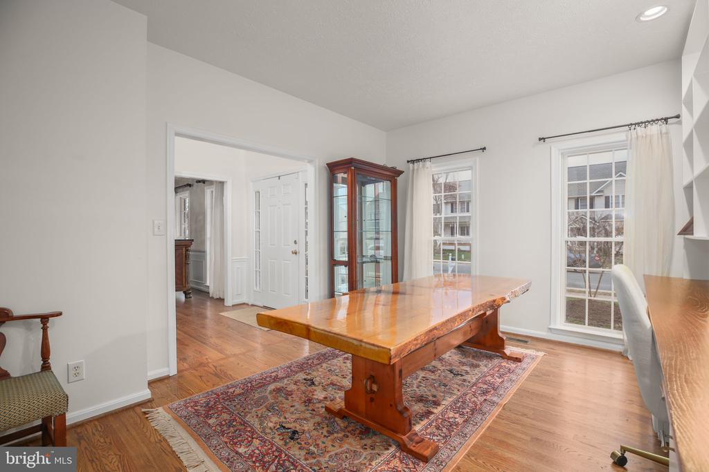 10215 NAPOLEON ST, FREDERICKSBURG, Virginia 22408, 4 Bedrooms Bedrooms, ,3 BathroomsBathrooms,Residential,10215 NAPOLEON ST,VASP2039988 MLS # VASP2039988