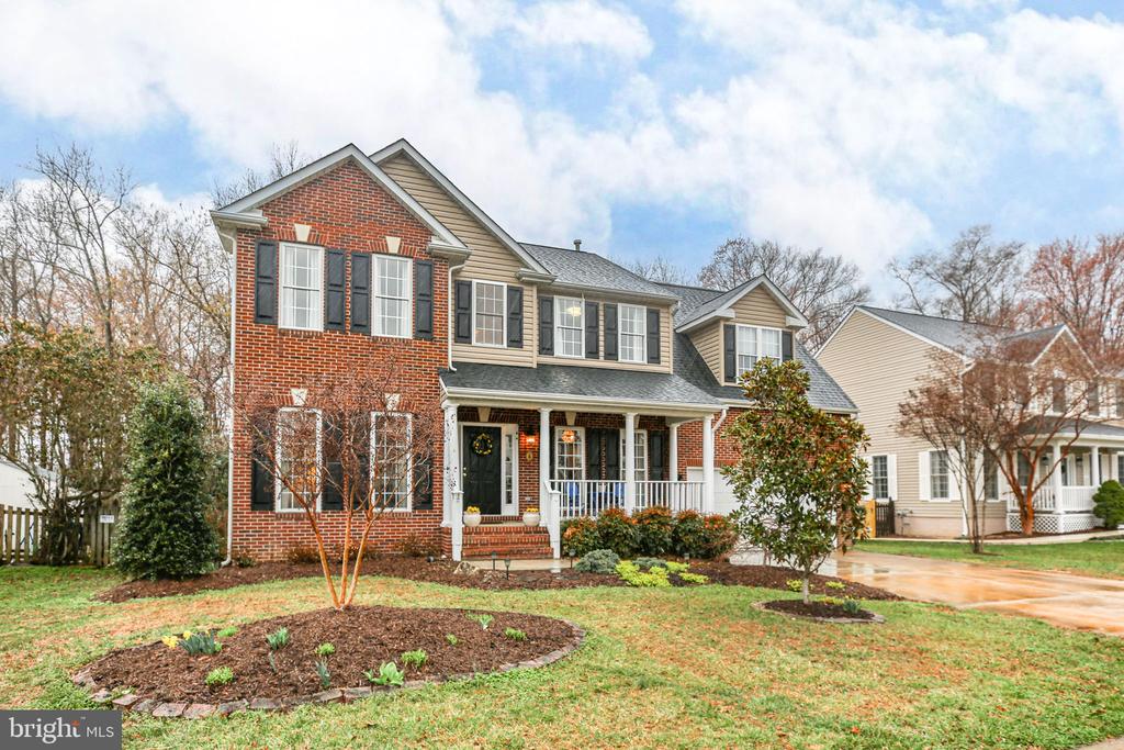 10215 NAPOLEON ST, FREDERICKSBURG, Virginia 22408, 4 Bedrooms Bedrooms, ,3 BathroomsBathrooms,Residential,10215 NAPOLEON ST,VASP2039988 MLS # VASP2039988