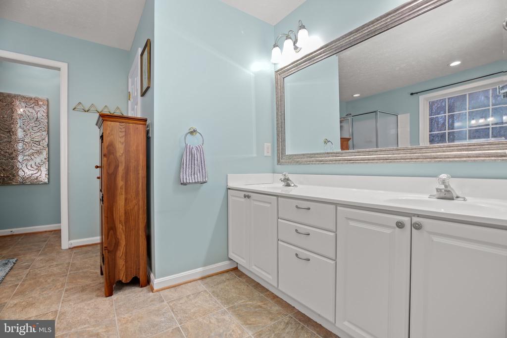 10215 NAPOLEON ST, FREDERICKSBURG, Virginia 22408, 4 Bedrooms Bedrooms, ,3 BathroomsBathrooms,Residential,10215 NAPOLEON ST,VASP2039988 MLS # VASP2039988