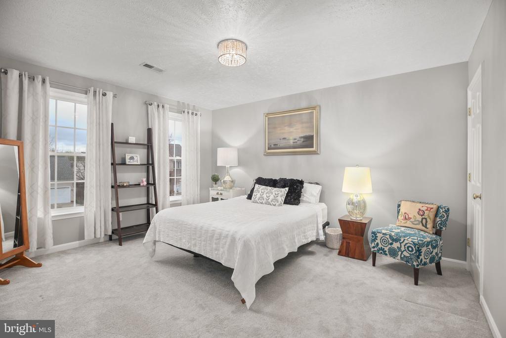 10215 NAPOLEON ST, FREDERICKSBURG, Virginia 22408, 4 Bedrooms Bedrooms, ,3 BathroomsBathrooms,Residential,10215 NAPOLEON ST,VASP2039988 MLS # VASP2039988