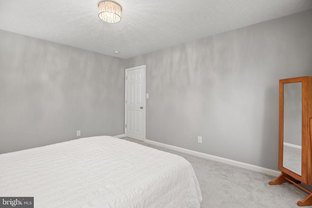 10215 NAPOLEON ST, FREDERICKSBURG, Virginia 22408, 4 Bedrooms Bedrooms, ,3 BathroomsBathrooms,Residential,10215 NAPOLEON ST,VASP2039988 MLS # VASP2039988