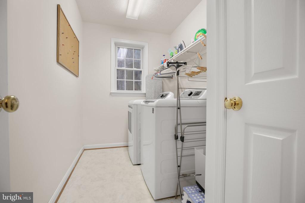 10215 NAPOLEON ST, FREDERICKSBURG, Virginia 22408, 4 Bedrooms Bedrooms, ,3 BathroomsBathrooms,Residential,10215 NAPOLEON ST,VASP2039988 MLS # VASP2039988