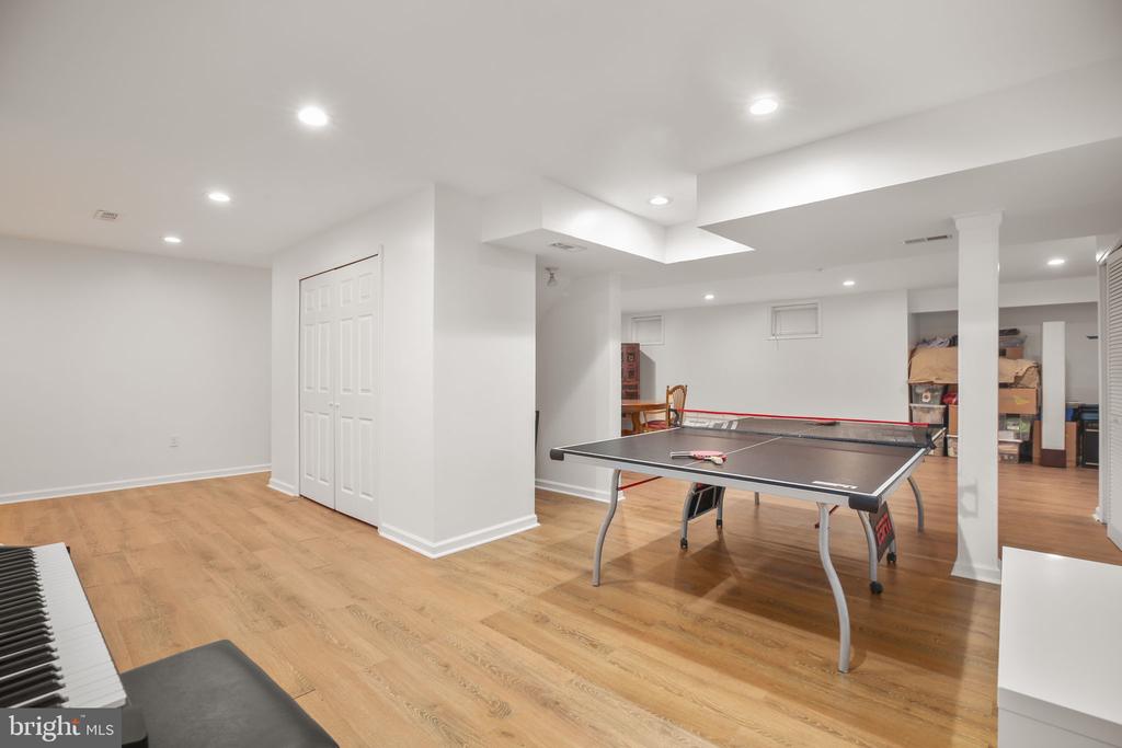 10215 NAPOLEON ST, FREDERICKSBURG, Virginia 22408, 4 Bedrooms Bedrooms, ,3 BathroomsBathrooms,Residential,10215 NAPOLEON ST,VASP2039988 MLS # VASP2039988