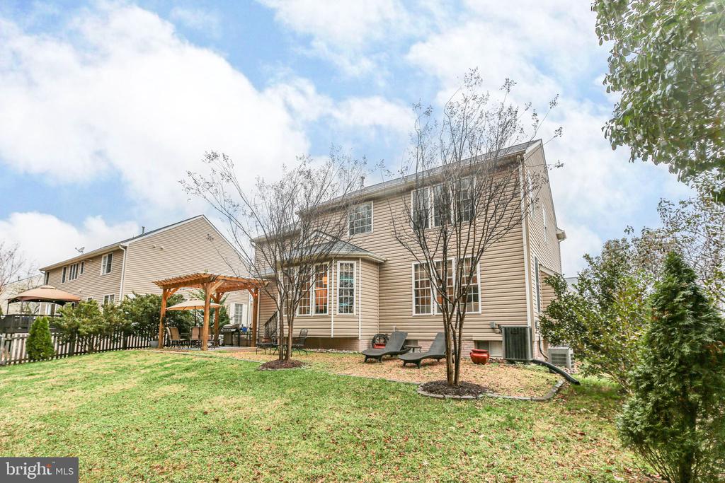 10215 NAPOLEON ST, FREDERICKSBURG, Virginia 22408, 4 Bedrooms Bedrooms, ,3 BathroomsBathrooms,Residential,10215 NAPOLEON ST,VASP2039988 MLS # VASP2039988