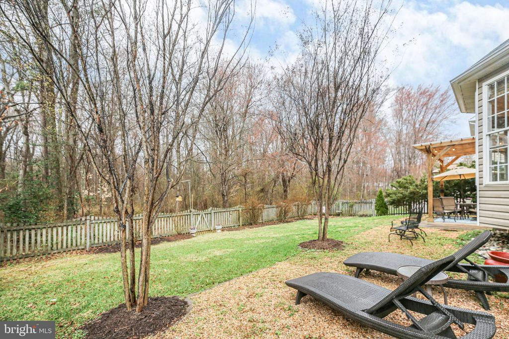 10215 NAPOLEON ST, FREDERICKSBURG, Virginia 22408, 4 Bedrooms Bedrooms, ,3 BathroomsBathrooms,Residential,10215 NAPOLEON ST,VASP2039988 MLS # VASP2039988