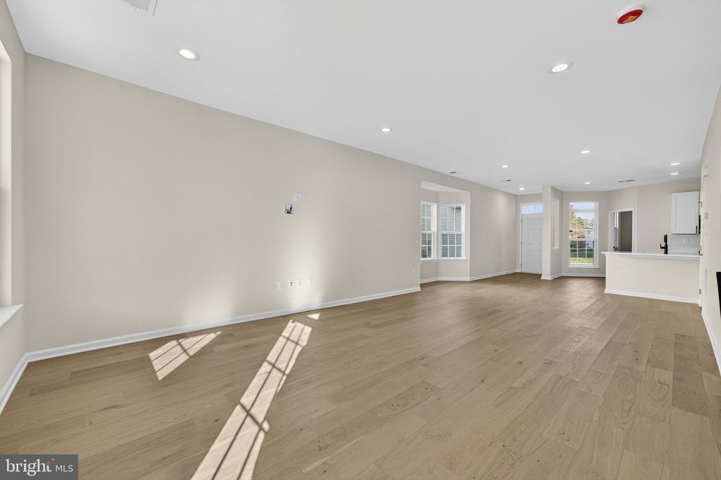 5806 SPRING ARBOR LN, FREDERICKSBURG, Virginia 22407, 3 Bedrooms Bedrooms, ,2 BathroomsBathrooms,Residential,5806 SPRING ARBOR LN,VASP2040034 MLS # VASP2040034