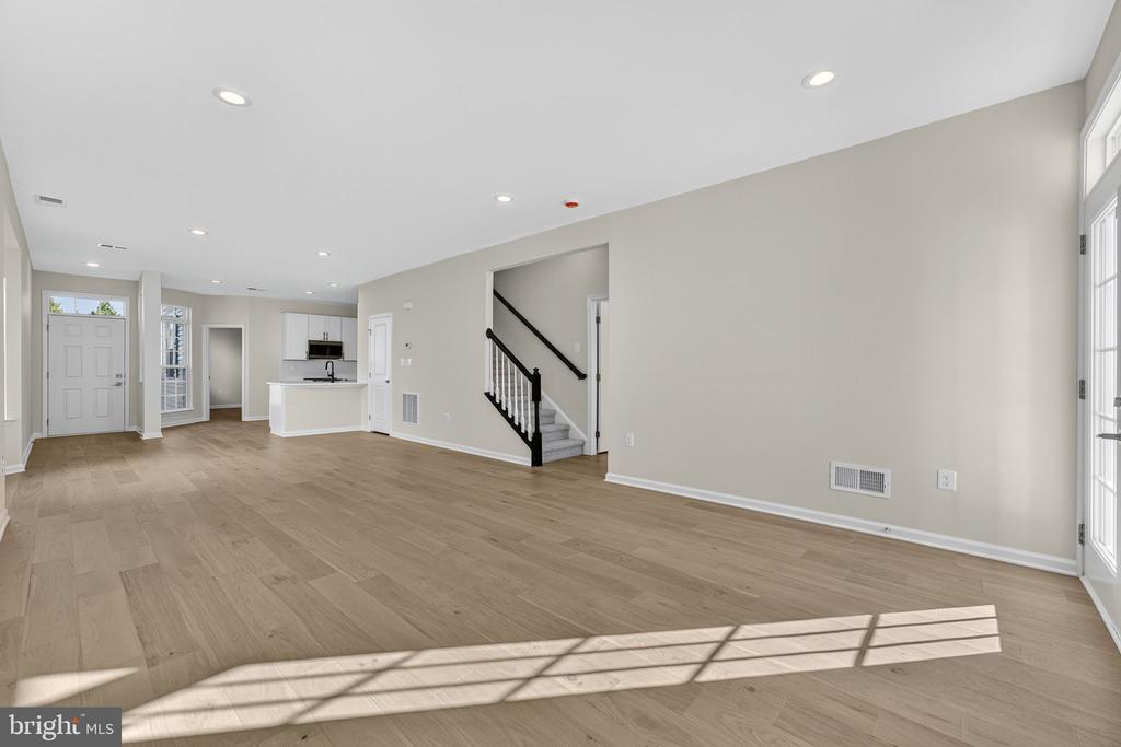 5806 SPRING ARBOR LN, FREDERICKSBURG, Virginia 22407, 3 Bedrooms Bedrooms, ,2 BathroomsBathrooms,Residential,5806 SPRING ARBOR LN,VASP2040034 MLS # VASP2040034