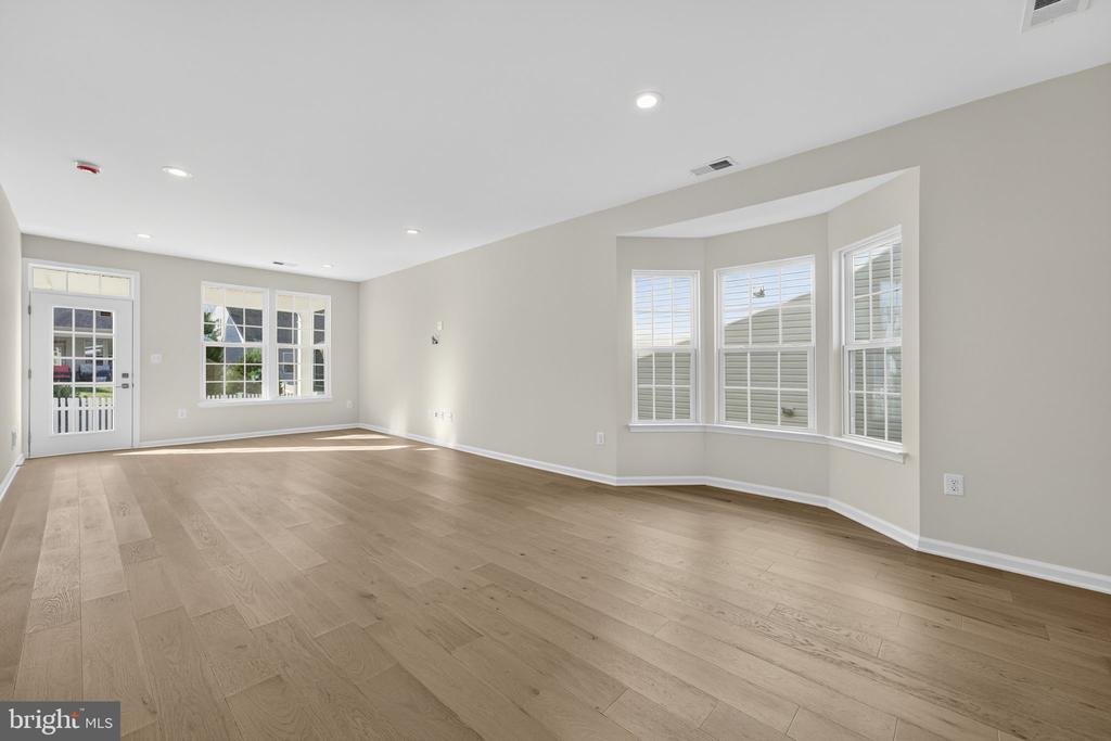 5806 SPRING ARBOR LN, FREDERICKSBURG, Virginia 22407, 3 Bedrooms Bedrooms, ,2 BathroomsBathrooms,Residential,5806 SPRING ARBOR LN,VASP2040034 MLS # VASP2040034