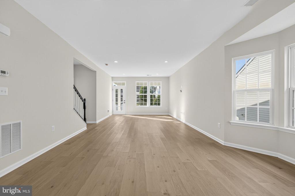 5806 SPRING ARBOR LN, FREDERICKSBURG, Virginia 22407, 3 Bedrooms Bedrooms, ,2 BathroomsBathrooms,Residential,5806 SPRING ARBOR LN,VASP2040034 MLS # VASP2040034