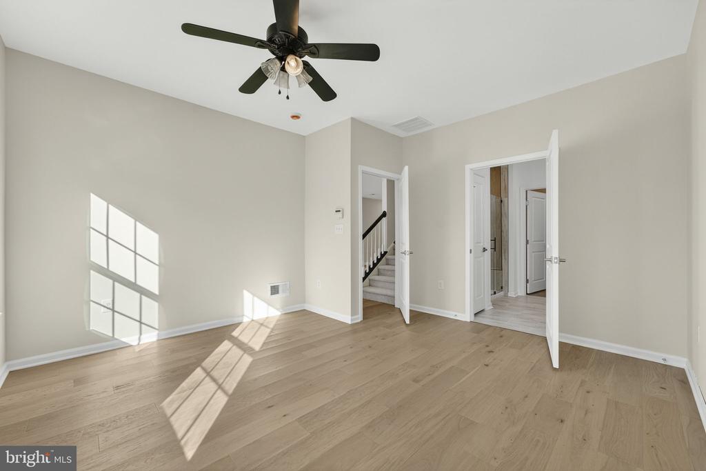 5806 SPRING ARBOR LN, FREDERICKSBURG, Virginia 22407, 3 Bedrooms Bedrooms, ,2 BathroomsBathrooms,Residential,5806 SPRING ARBOR LN,VASP2040034 MLS # VASP2040034