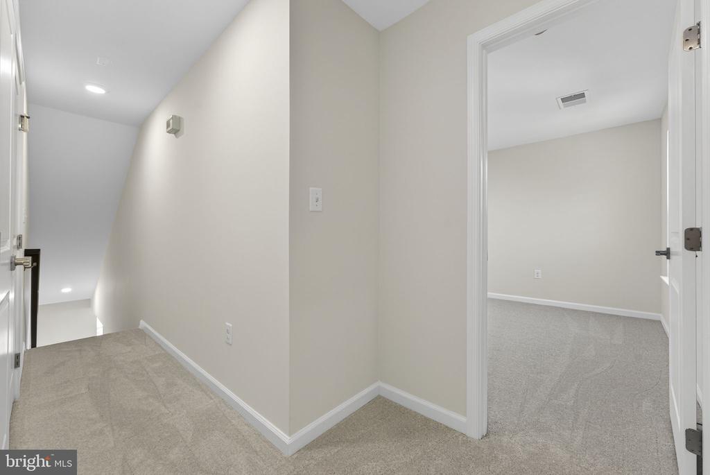 5806 SPRING ARBOR LN, FREDERICKSBURG, Virginia 22407, 3 Bedrooms Bedrooms, ,2 BathroomsBathrooms,Residential,5806 SPRING ARBOR LN,VASP2040034 MLS # VASP2040034