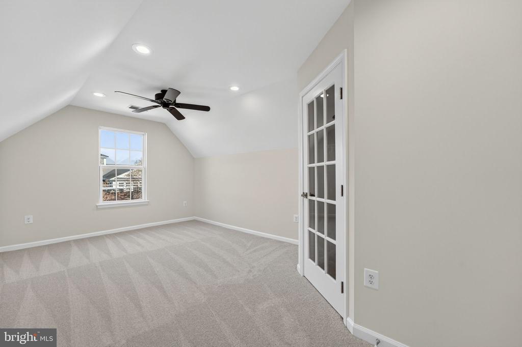 5806 SPRING ARBOR LN, FREDERICKSBURG, Virginia 22407, 3 Bedrooms Bedrooms, ,2 BathroomsBathrooms,Residential,5806 SPRING ARBOR LN,VASP2040034 MLS # VASP2040034