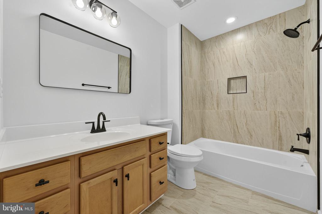 5806 SPRING ARBOR LN, FREDERICKSBURG, Virginia 22407, 3 Bedrooms Bedrooms, ,2 BathroomsBathrooms,Residential,5806 SPRING ARBOR LN,VASP2040034 MLS # VASP2040034