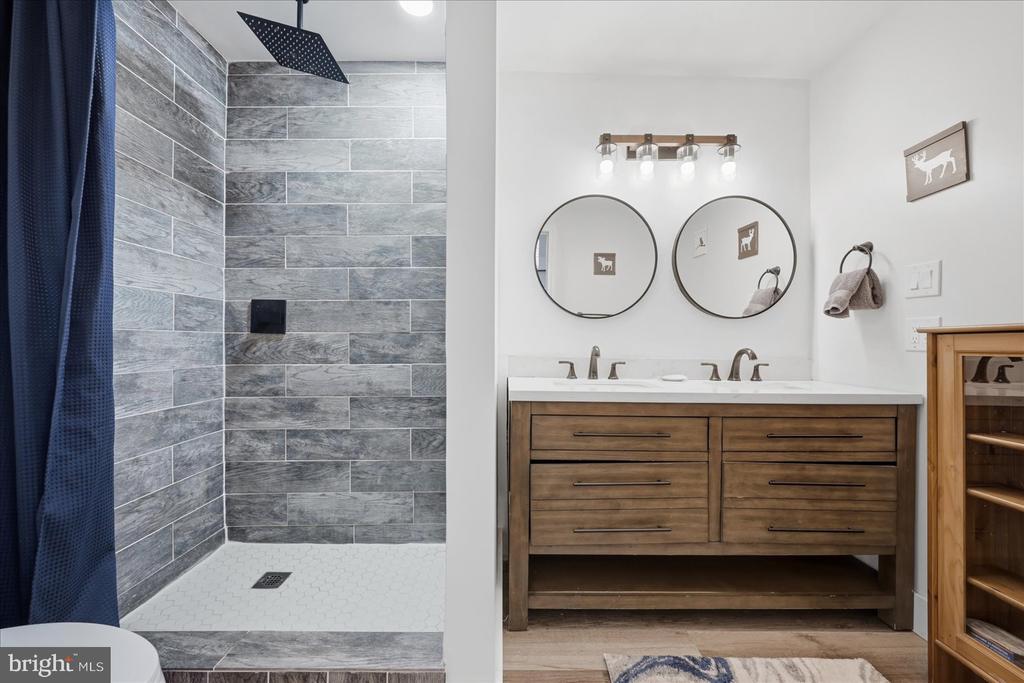 120 LAKE DR, LURAY, Virginia 22835, 3 Bedrooms Bedrooms, ,2 BathroomsBathrooms,Residential,120 LAKE DR,VAPA2006160 MLS # VAPA2006160