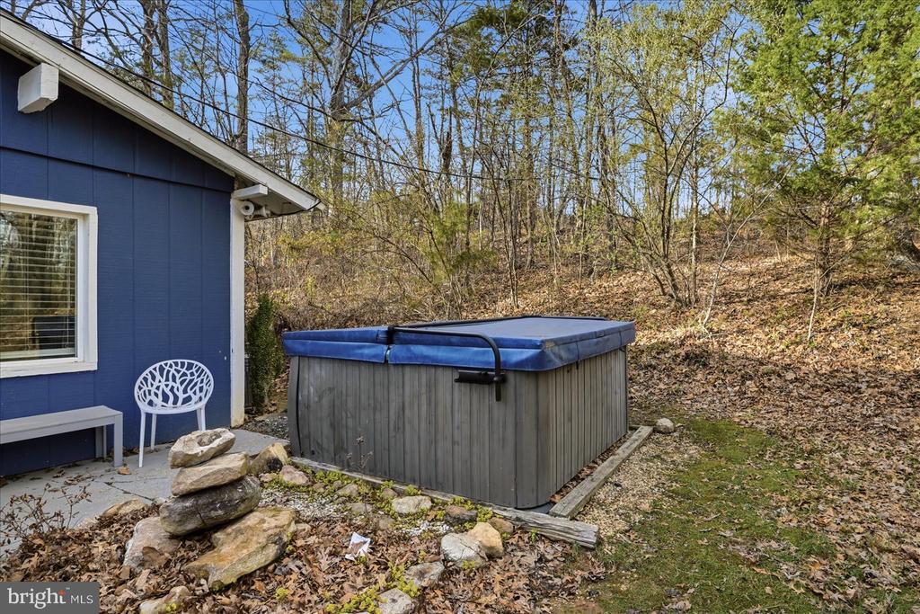 120 LAKE DR, LURAY, Virginia 22835, 3 Bedrooms Bedrooms, ,2 BathroomsBathrooms,Residential,120 LAKE DR,VAPA2006160 MLS # VAPA2006160