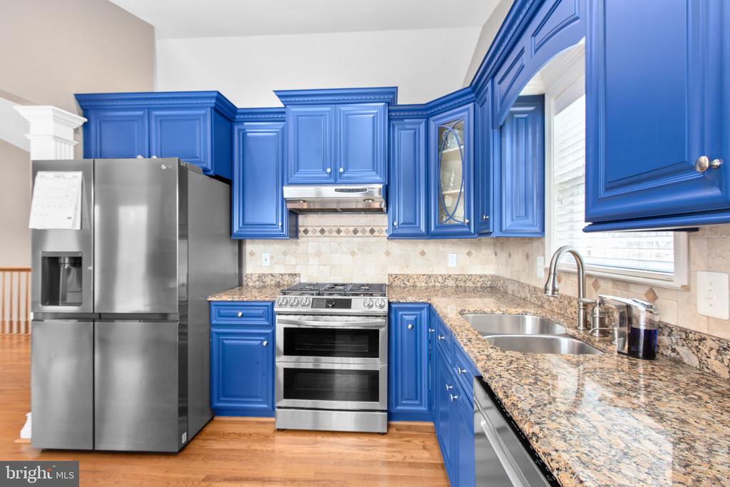 11109 SURRY WOODS CT, FREDERICKSBURG, Virginia 22407, 4 Bedrooms Bedrooms, ,4 BathroomsBathrooms,Residential,11109 SURRY WOODS CT,VASP2040076 MLS # VASP2040076