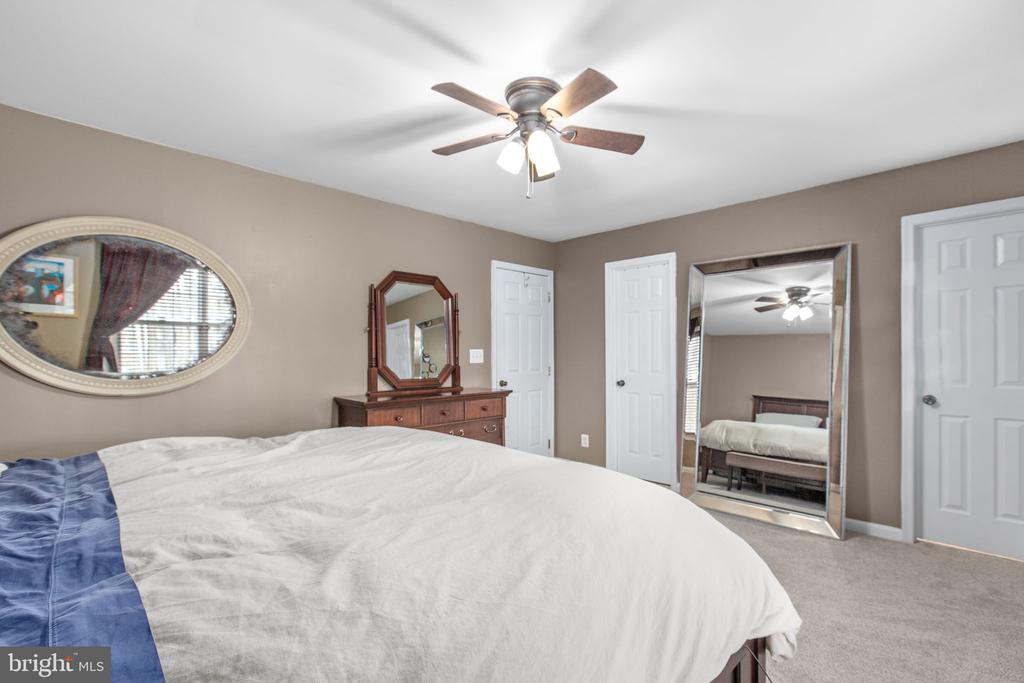 11109 SURRY WOODS CT, FREDERICKSBURG, Virginia 22407, 4 Bedrooms Bedrooms, ,4 BathroomsBathrooms,Residential,11109 SURRY WOODS CT,VASP2040076 MLS # VASP2040076