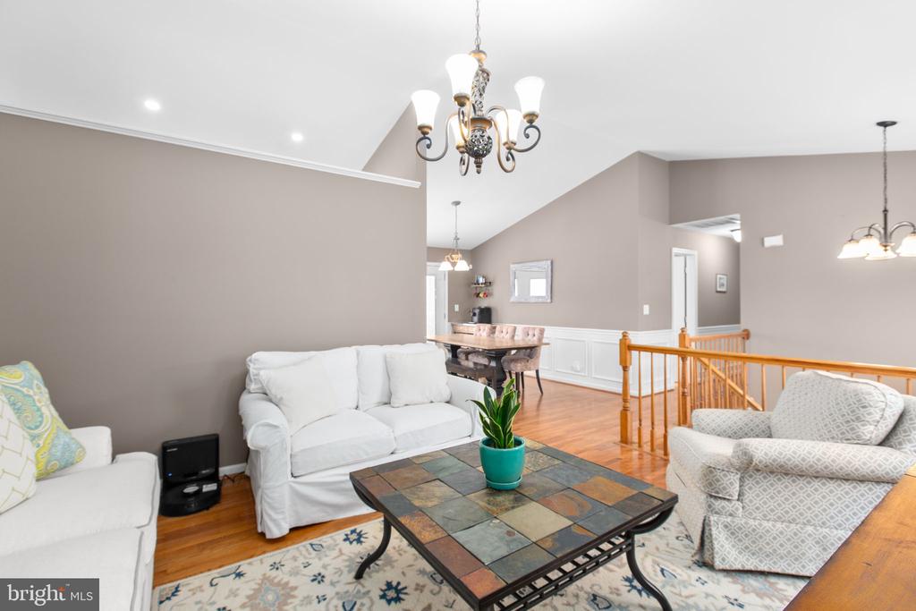 11109 SURRY WOODS CT, FREDERICKSBURG, Virginia 22407, 4 Bedrooms Bedrooms, ,4 BathroomsBathrooms,Residential,11109 SURRY WOODS CT,VASP2040076 MLS # VASP2040076