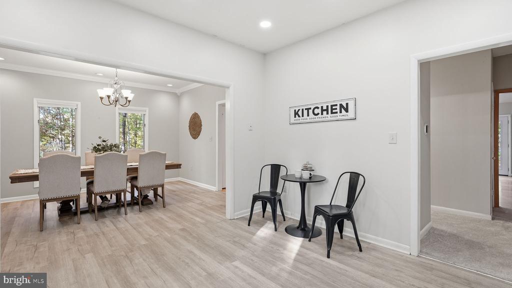 8805 PEPPERIDGE DR, SPOTSYLVANIA, Virginia 22553, 3 Bedrooms Bedrooms, ,2 BathroomsBathrooms,Residential,8805 PEPPERIDGE DR,VASP2040114 MLS # VASP2040114