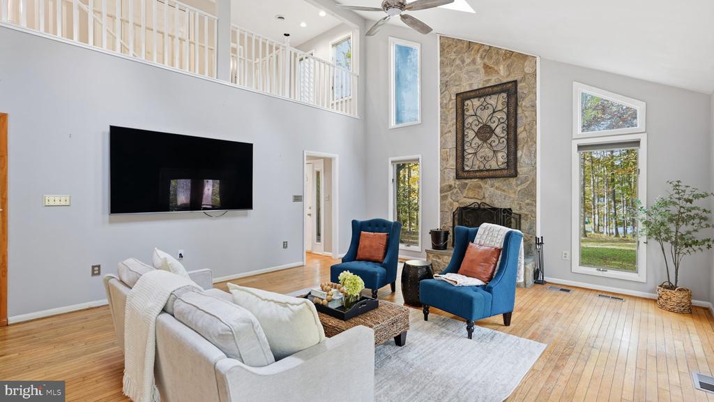 8805 PEPPERIDGE DR, SPOTSYLVANIA, Virginia 22553, 3 Bedrooms Bedrooms, ,2 BathroomsBathrooms,Residential,8805 PEPPERIDGE DR,VASP2040114 MLS # VASP2040114