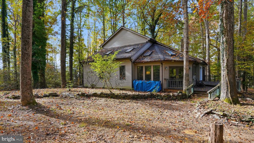 8805 PEPPERIDGE DR, SPOTSYLVANIA, Virginia 22553, 3 Bedrooms Bedrooms, ,2 BathroomsBathrooms,Residential,8805 PEPPERIDGE DR,VASP2040114 MLS # VASP2040114