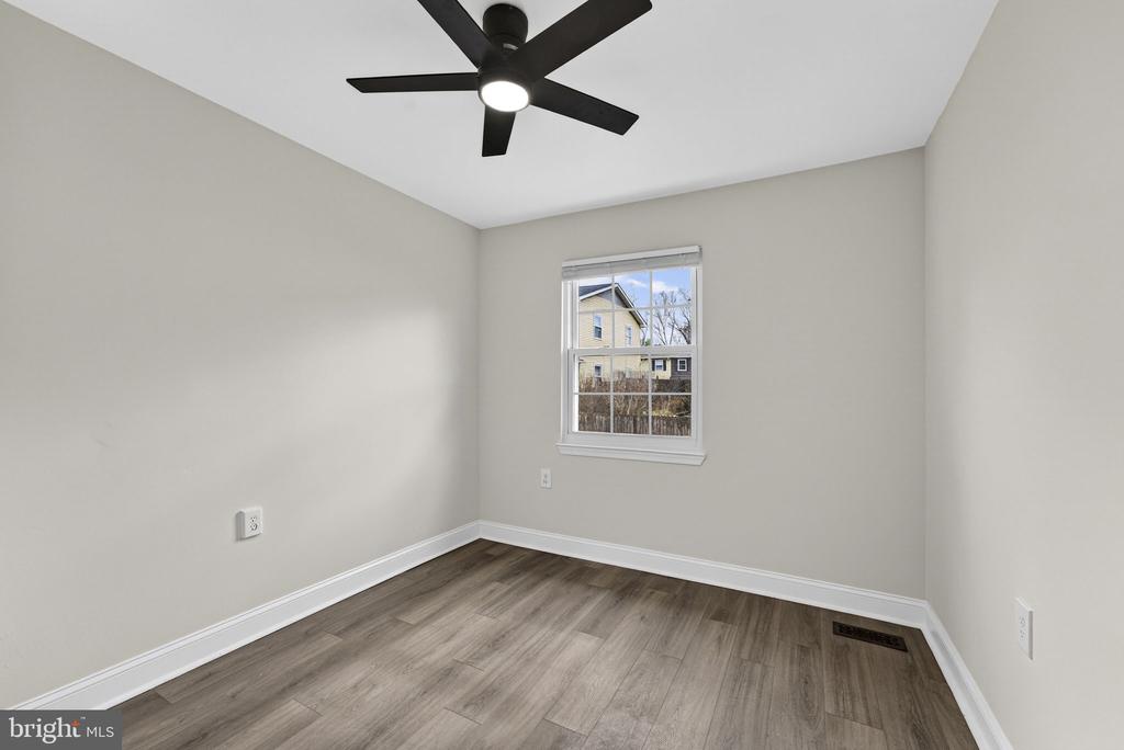 8611 HARRISON CT, MARSHALL, Virginia, 3 Bedrooms Bedrooms, ,2 BathroomsBathrooms,Residential,8611 HARRISON CT,VAFQ2020960 MLS # VAFQ2020960