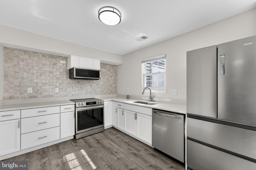 8611 HARRISON CT, MARSHALL, Virginia, 3 Bedrooms Bedrooms, ,2 BathroomsBathrooms,Residential,8611 HARRISON CT,VAFQ2020960 MLS # VAFQ2020960