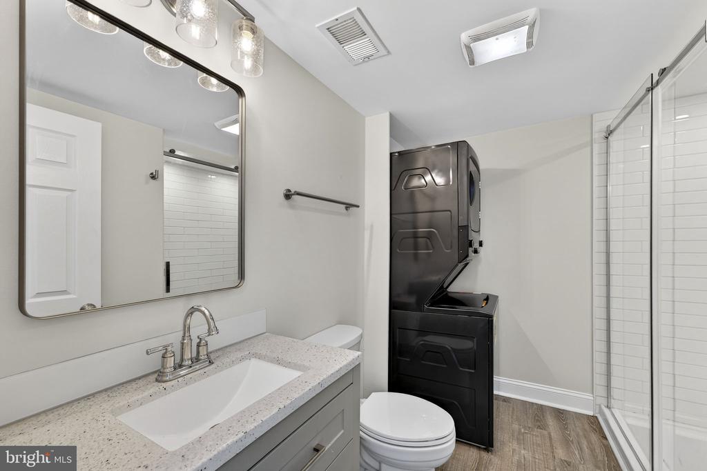 8611 HARRISON CT, MARSHALL, Virginia, 3 Bedrooms Bedrooms, ,2 BathroomsBathrooms,Residential,8611 HARRISON CT,VAFQ2020960 MLS # VAFQ2020960