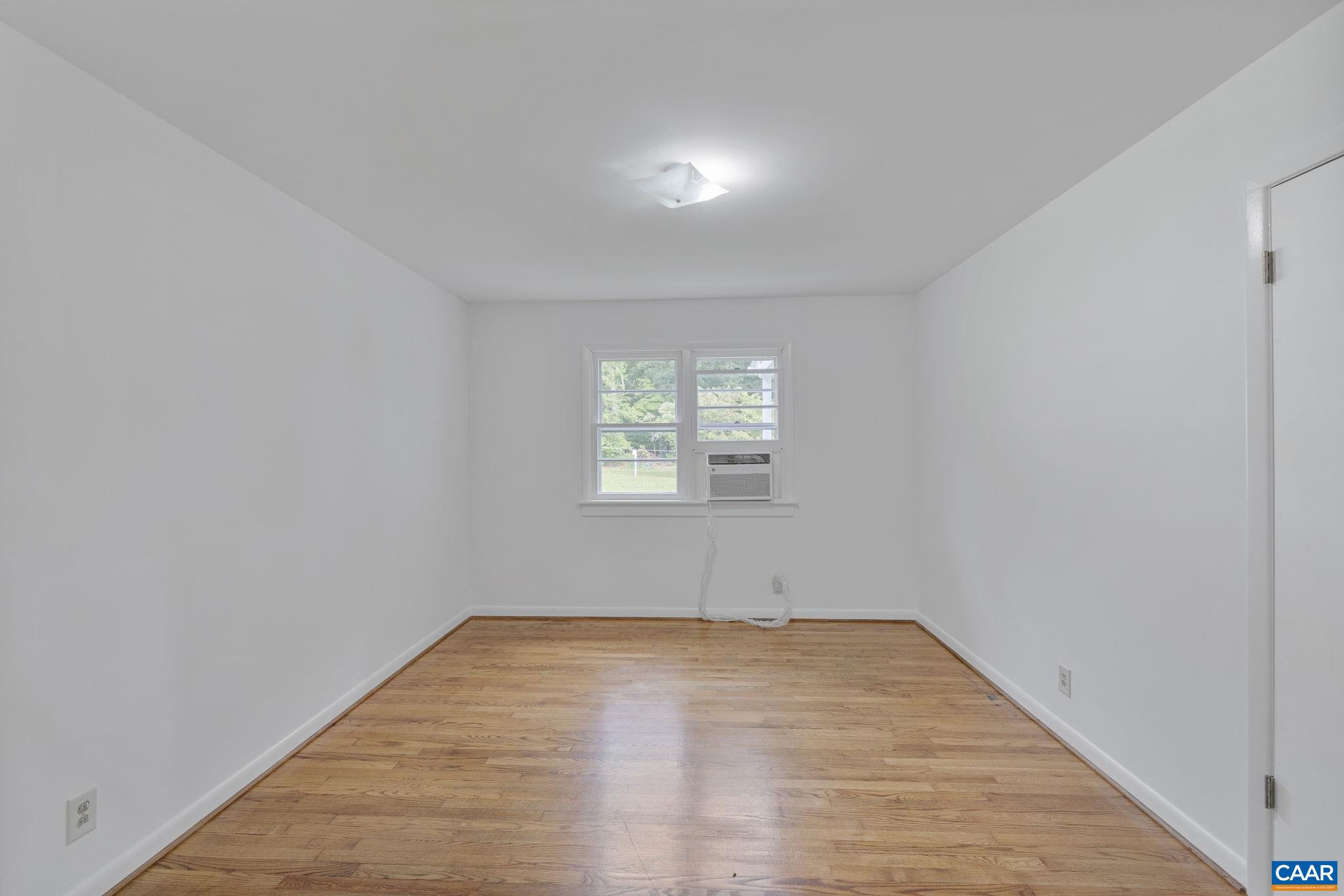 12395 S CONSTITUTION RTE, SCOTTSVILLE, Virginia 24590, 3 Bedrooms Bedrooms, ,1 BathroomBathrooms,Residential,12395 S CONSTITUTION RTE,667899 MLS # 667899