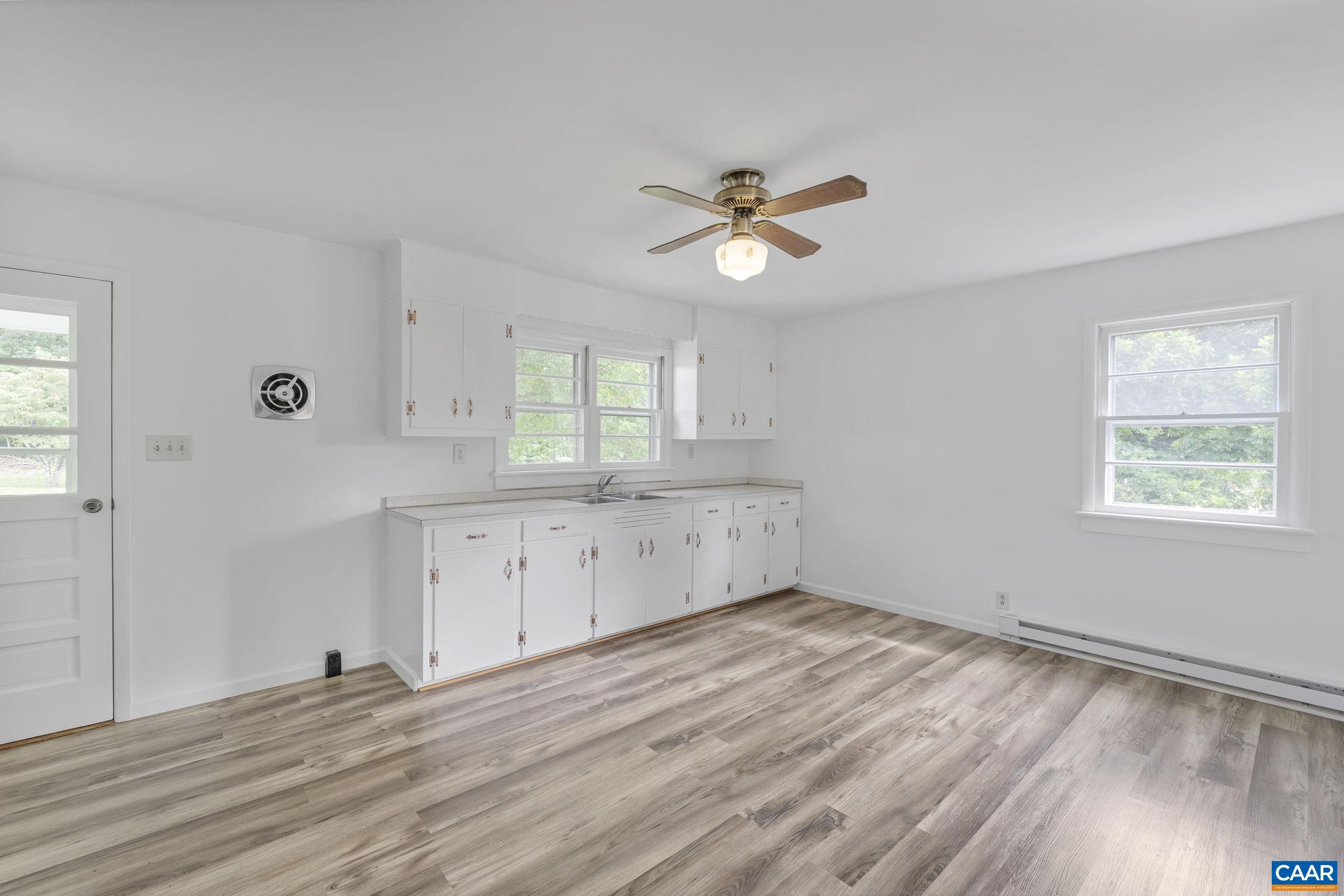 12395 S CONSTITUTION RTE, SCOTTSVILLE, Virginia 24590, 3 Bedrooms Bedrooms, ,1 BathroomBathrooms,Residential,12395 S CONSTITUTION RTE,667899 MLS # 667899