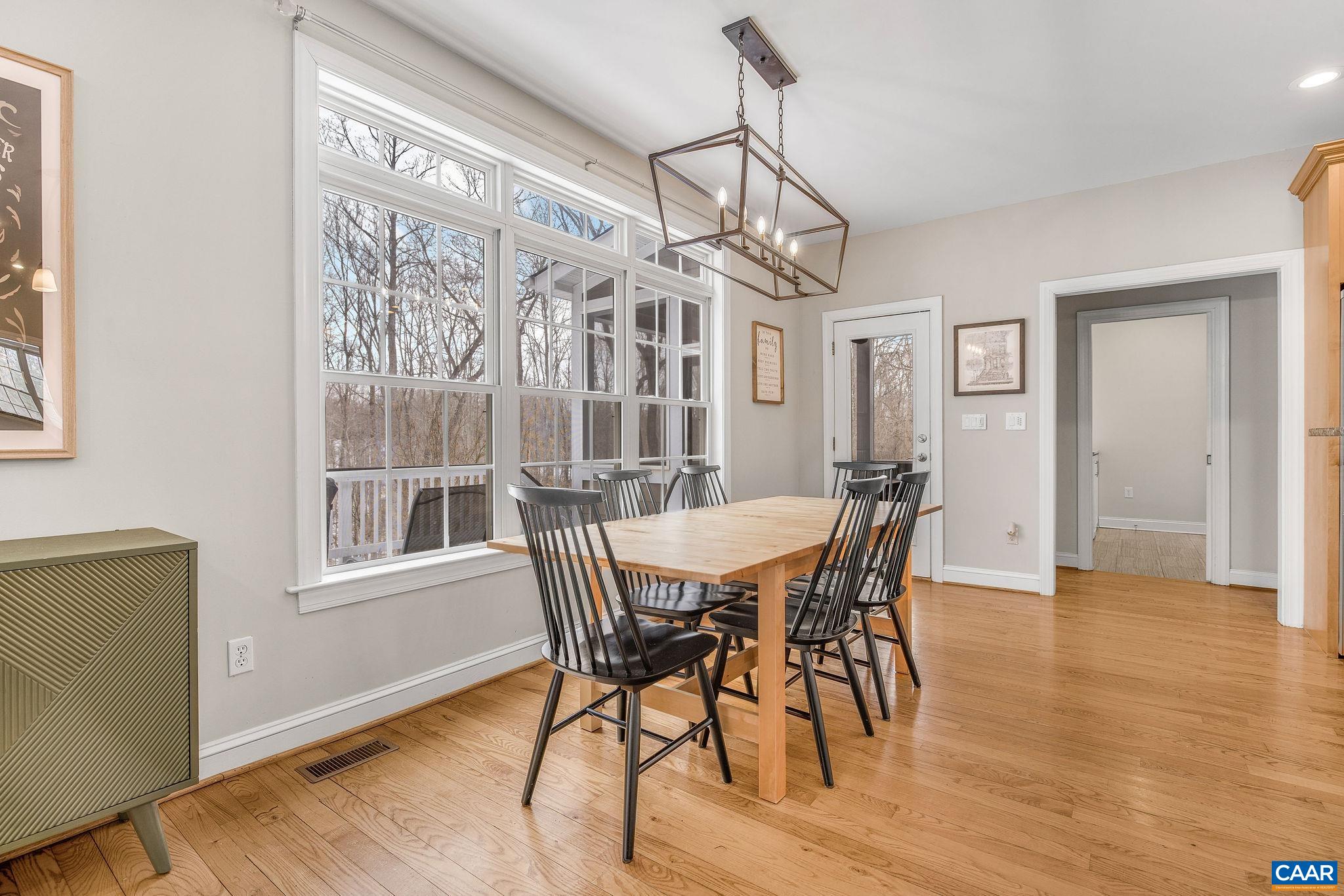 4245 WOODTHRUSH LN, BARBOURSVILLE, Virginia 22923, 5 Bedrooms Bedrooms, ,4 BathroomsBathrooms,Residential,4245 WOODTHRUSH LN,673892 MLS # 673892