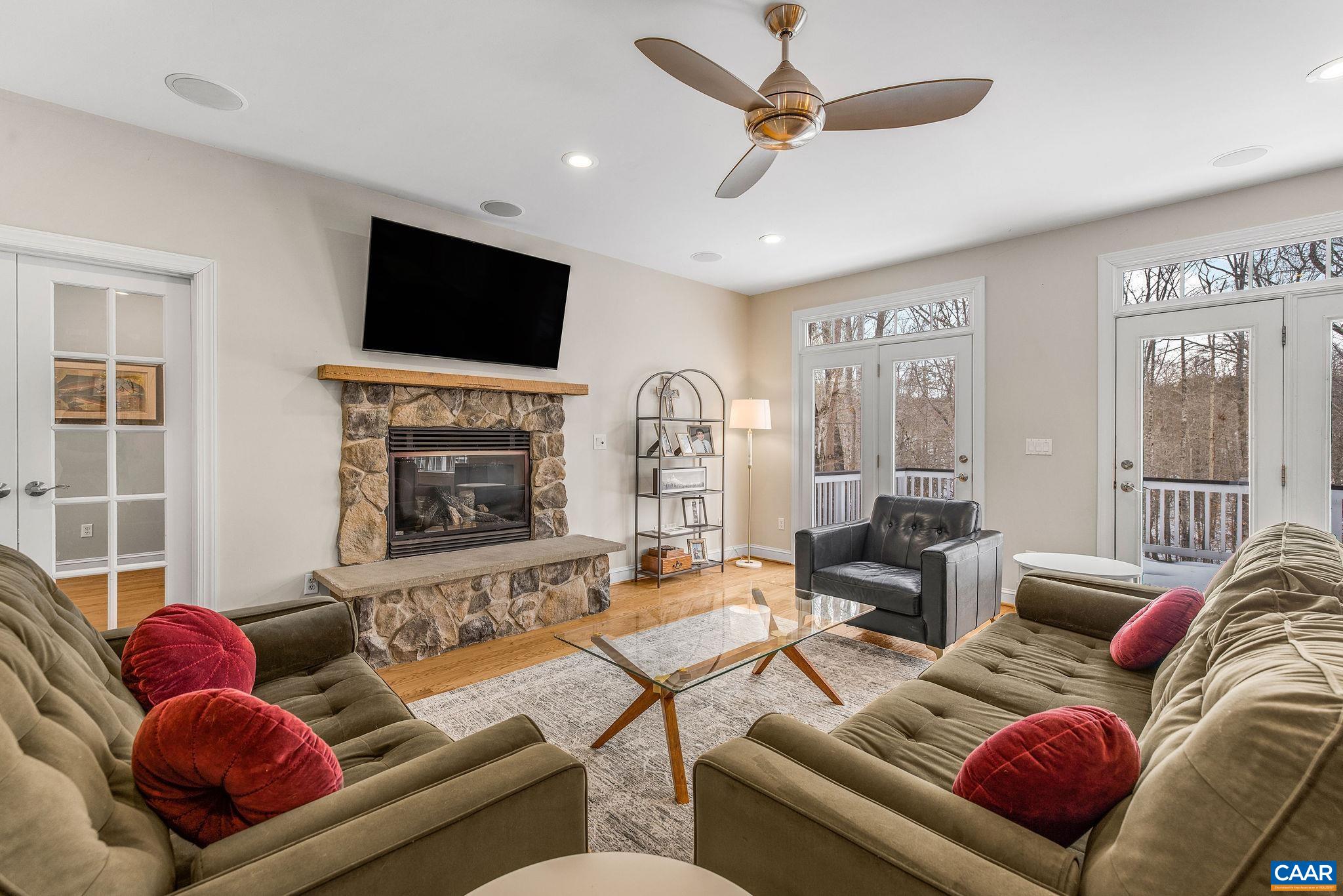 4245 WOODTHRUSH LN, BARBOURSVILLE, Virginia 22923, 5 Bedrooms Bedrooms, ,4 BathroomsBathrooms,Residential,4245 WOODTHRUSH LN,673892 MLS # 673892