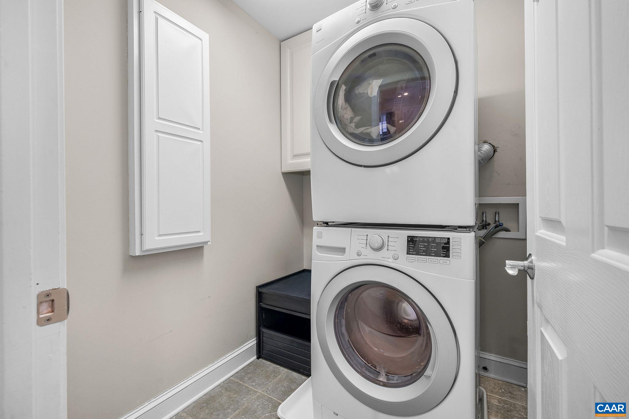 4245 WOODTHRUSH LN, BARBOURSVILLE, Virginia 22923, 5 Bedrooms Bedrooms, ,4 BathroomsBathrooms,Residential,4245 WOODTHRUSH LN,673892 MLS # 673892