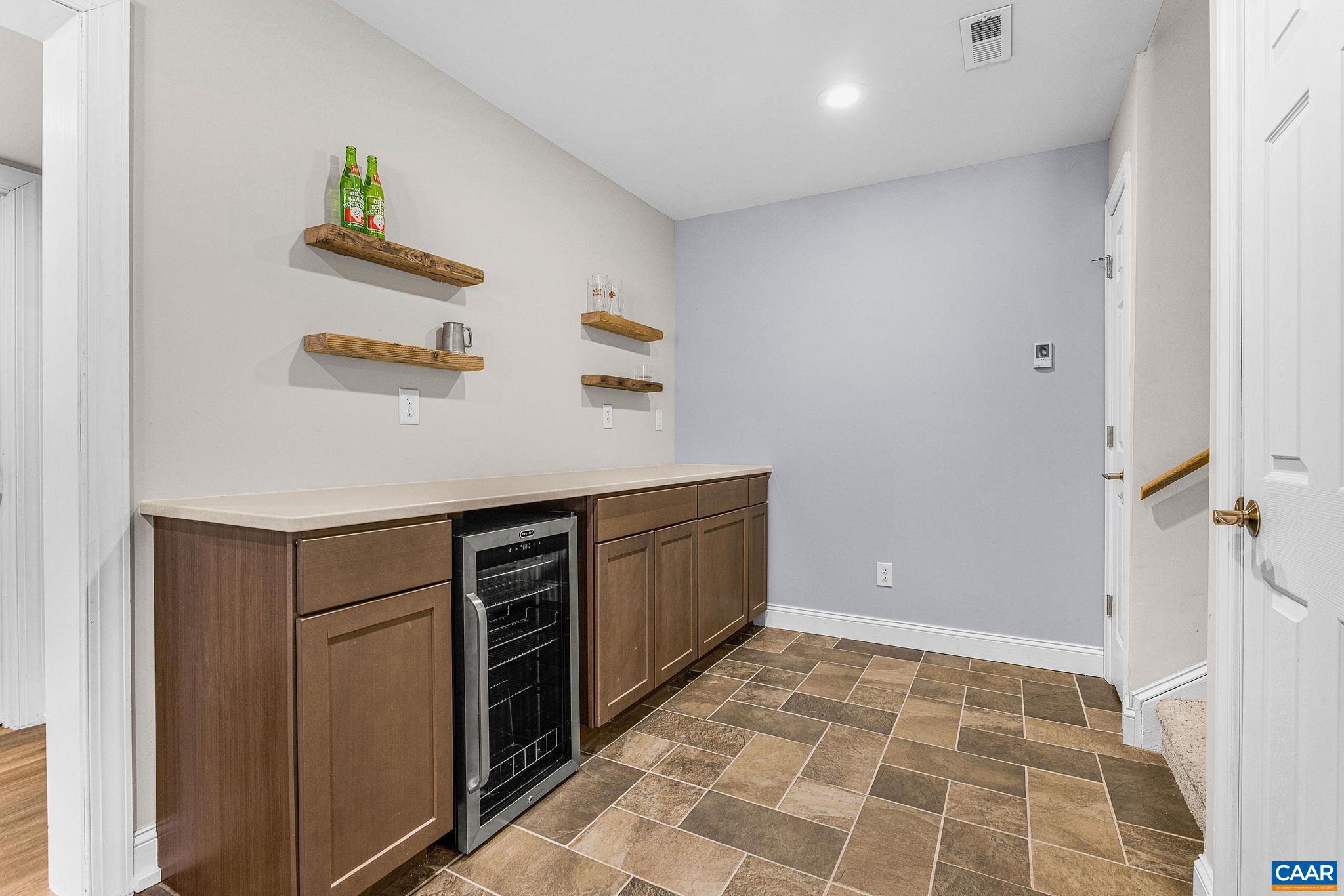 4245 WOODTHRUSH LN, BARBOURSVILLE, Virginia 22923, 5 Bedrooms Bedrooms, ,4 BathroomsBathrooms,Residential,4245 WOODTHRUSH LN,673892 MLS # 673892