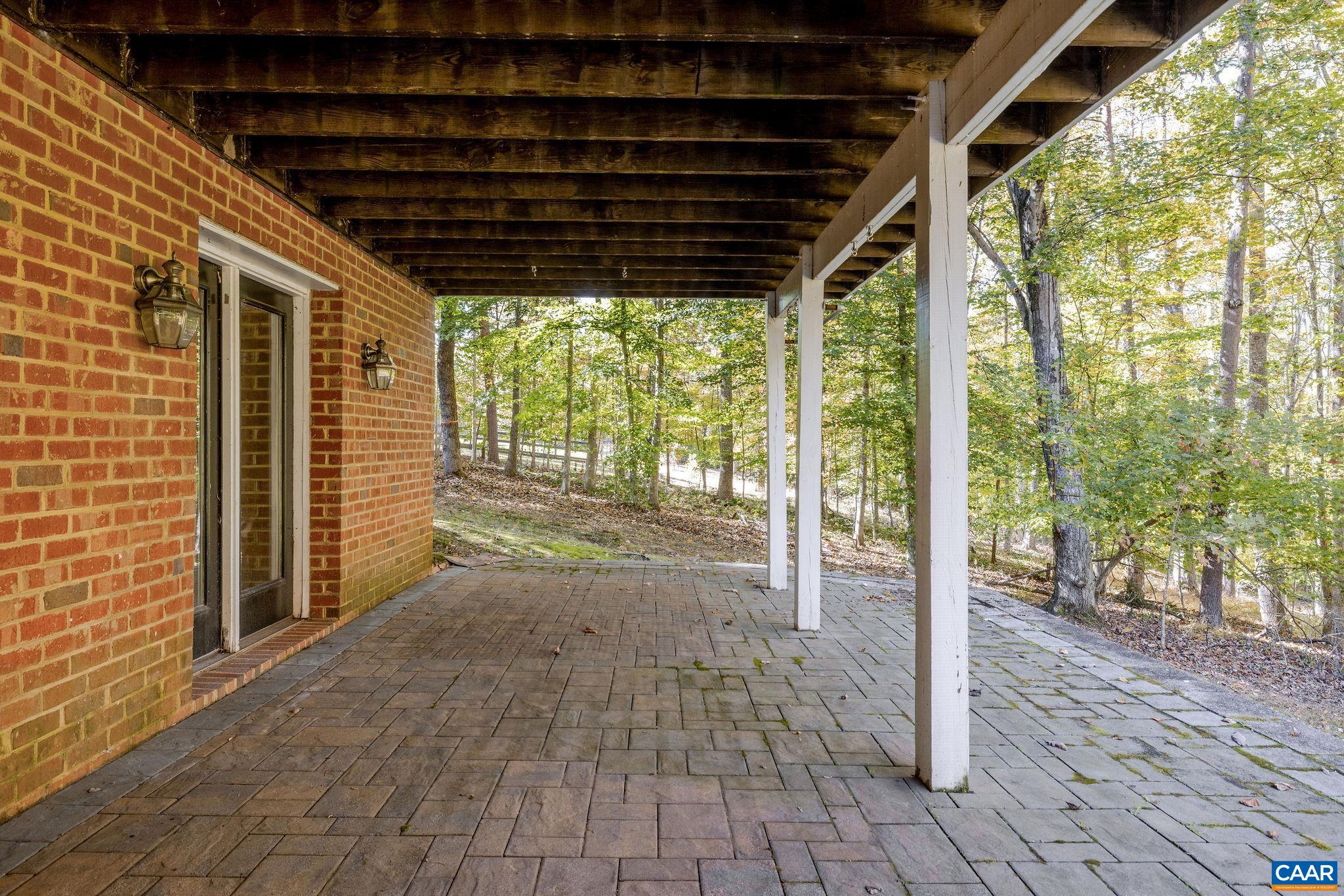 4245 WOODTHRUSH LN, BARBOURSVILLE, Virginia 22923, 5 Bedrooms Bedrooms, ,4 BathroomsBathrooms,Residential,4245 WOODTHRUSH LN,673892 MLS # 673892