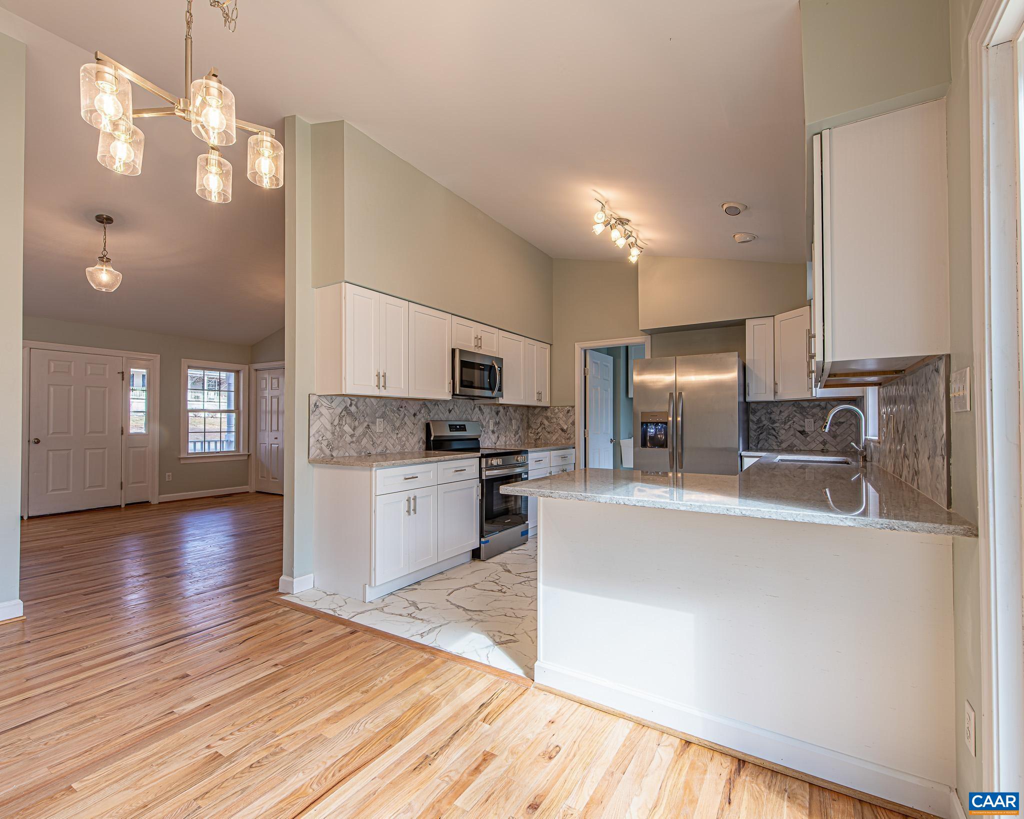 9 AMETHYST RD, PALMYRA, Virginia 22963, 4 Bedrooms Bedrooms, ,3 BathroomsBathrooms,Residential,Renovated Lake Home,9 AMETHYST RD,673898 MLS # 673898