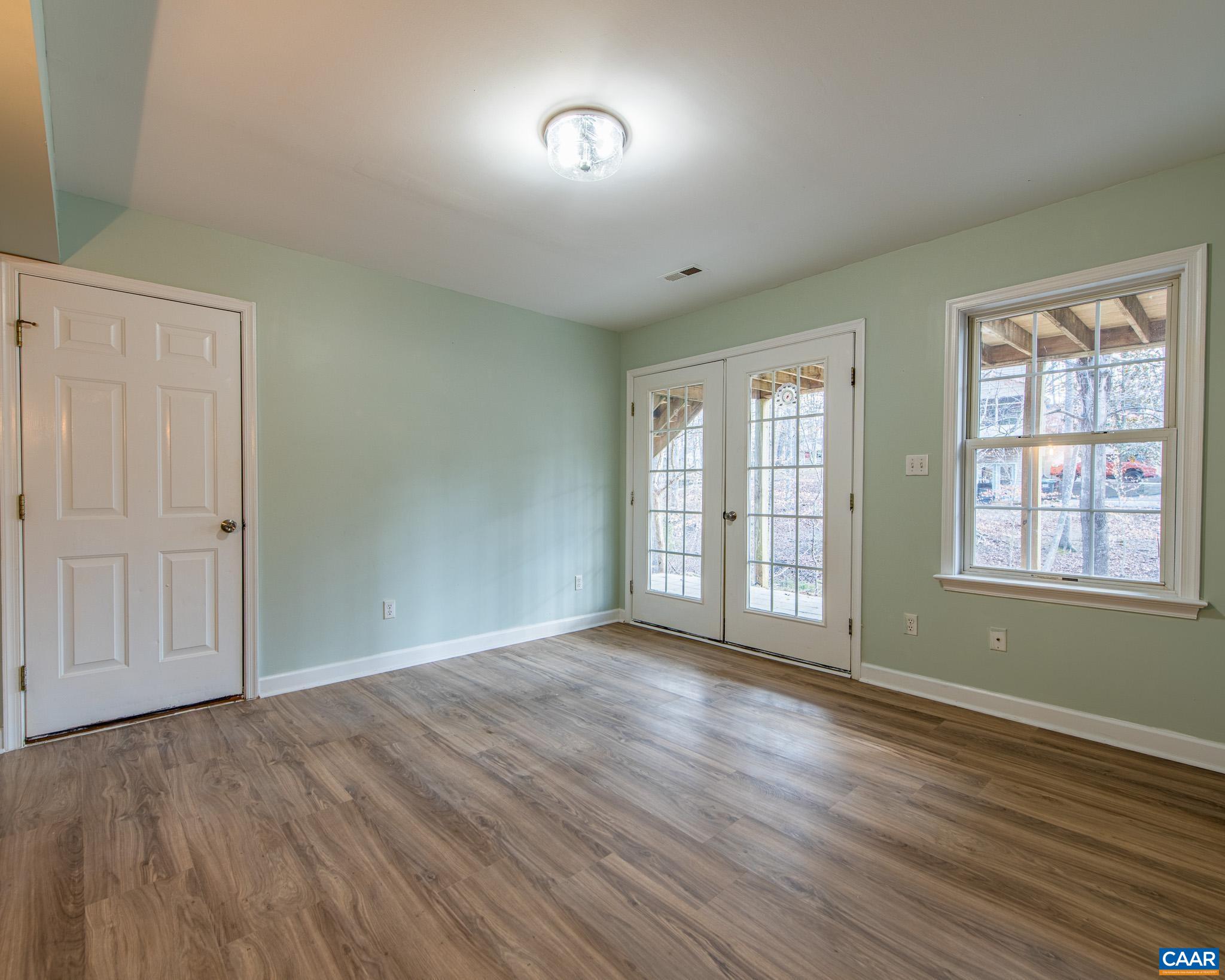 9 AMETHYST RD, PALMYRA, Virginia 22963, 4 Bedrooms Bedrooms, ,3 BathroomsBathrooms,Residential,Renovated Lake Home,9 AMETHYST RD,673898 MLS # 673898