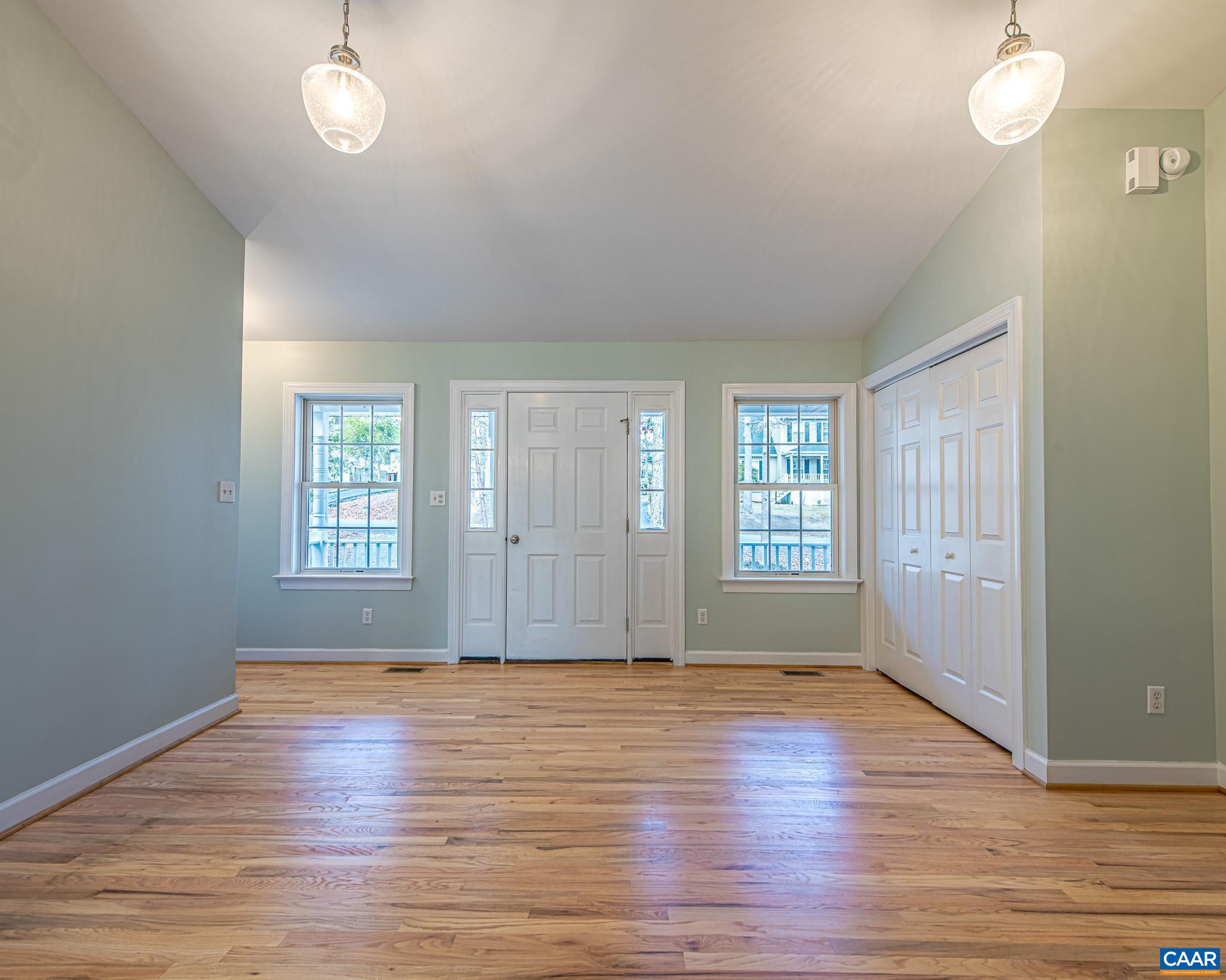 9 AMETHYST RD, PALMYRA, Virginia 22963, 4 Bedrooms Bedrooms, ,3 BathroomsBathrooms,Residential,Renovated Lake Home,9 AMETHYST RD,673898 MLS # 673898