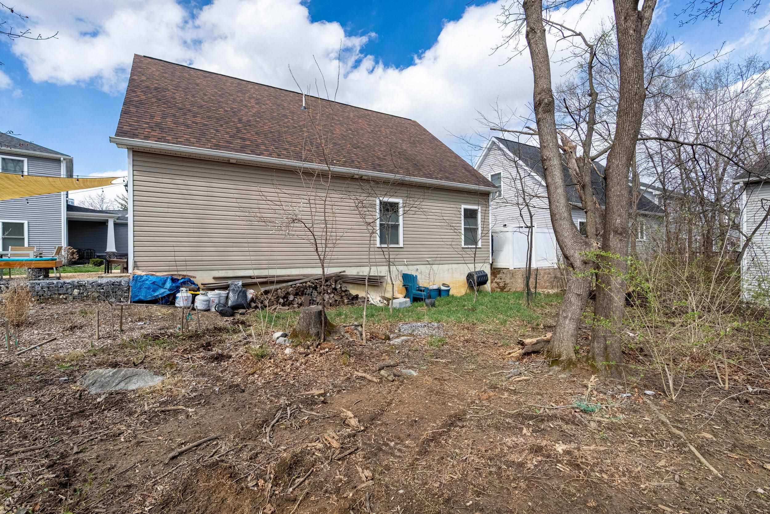 1133 SATURDAY DR, HARRISONBURG, Virginia 22802, 3 Bedrooms Bedrooms, ,2 BathroomsBathrooms,Residential,1133 SATURDAY DR,674323 MLS # 674323