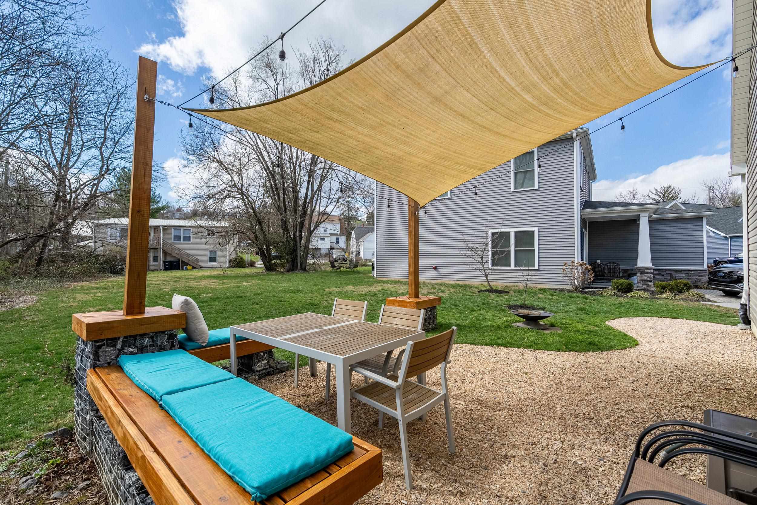 1133 SATURDAY DR, HARRISONBURG, Virginia 22802, 3 Bedrooms Bedrooms, ,2 BathroomsBathrooms,Residential,1133 SATURDAY DR,674323 MLS # 674323