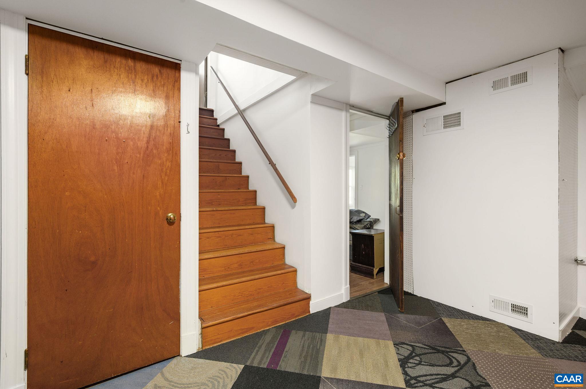 2726 MCELROY DR, CHARLOTTESVILLE, Virginia 22903, 4 Bedrooms Bedrooms, ,2 BathroomsBathrooms,Residential,2726 MCELROY DR,674325 MLS # 674325