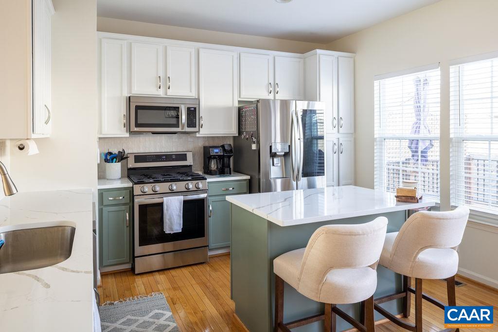 723 RAINIER RD, CHARLOTTESVILLE, Virginia 22903, 3 Bedrooms Bedrooms, ,3 BathroomsBathrooms,Residential,723 RAINIER RD,674385 MLS # 674385