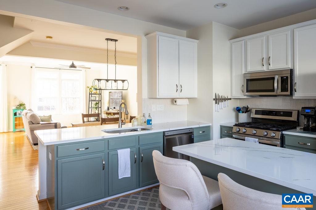 723 RAINIER RD, CHARLOTTESVILLE, Virginia 22903, 3 Bedrooms Bedrooms, ,3 BathroomsBathrooms,Residential,723 RAINIER RD,674385 MLS # 674385