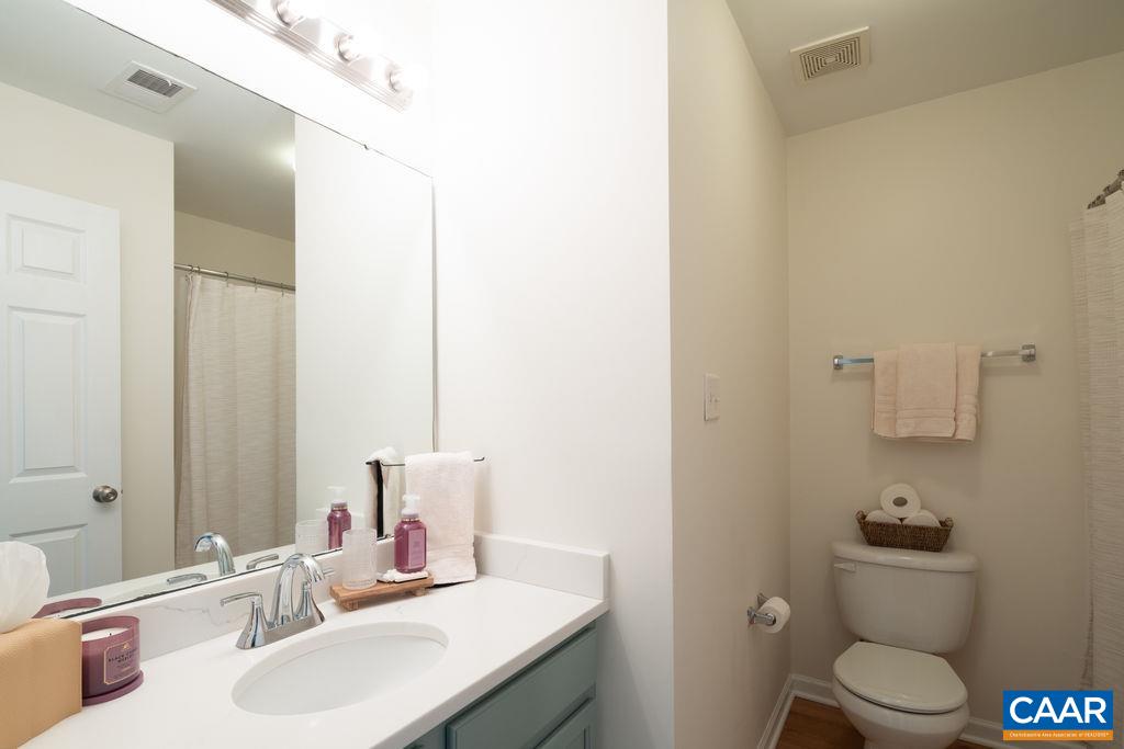 723 RAINIER RD, CHARLOTTESVILLE, Virginia 22903, 3 Bedrooms Bedrooms, ,3 BathroomsBathrooms,Residential,723 RAINIER RD,674385 MLS # 674385