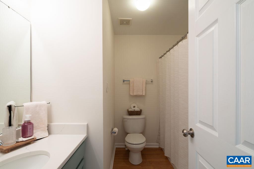 723 RAINIER RD, CHARLOTTESVILLE, Virginia 22903, 3 Bedrooms Bedrooms, ,3 BathroomsBathrooms,Residential,723 RAINIER RD,674385 MLS # 674385