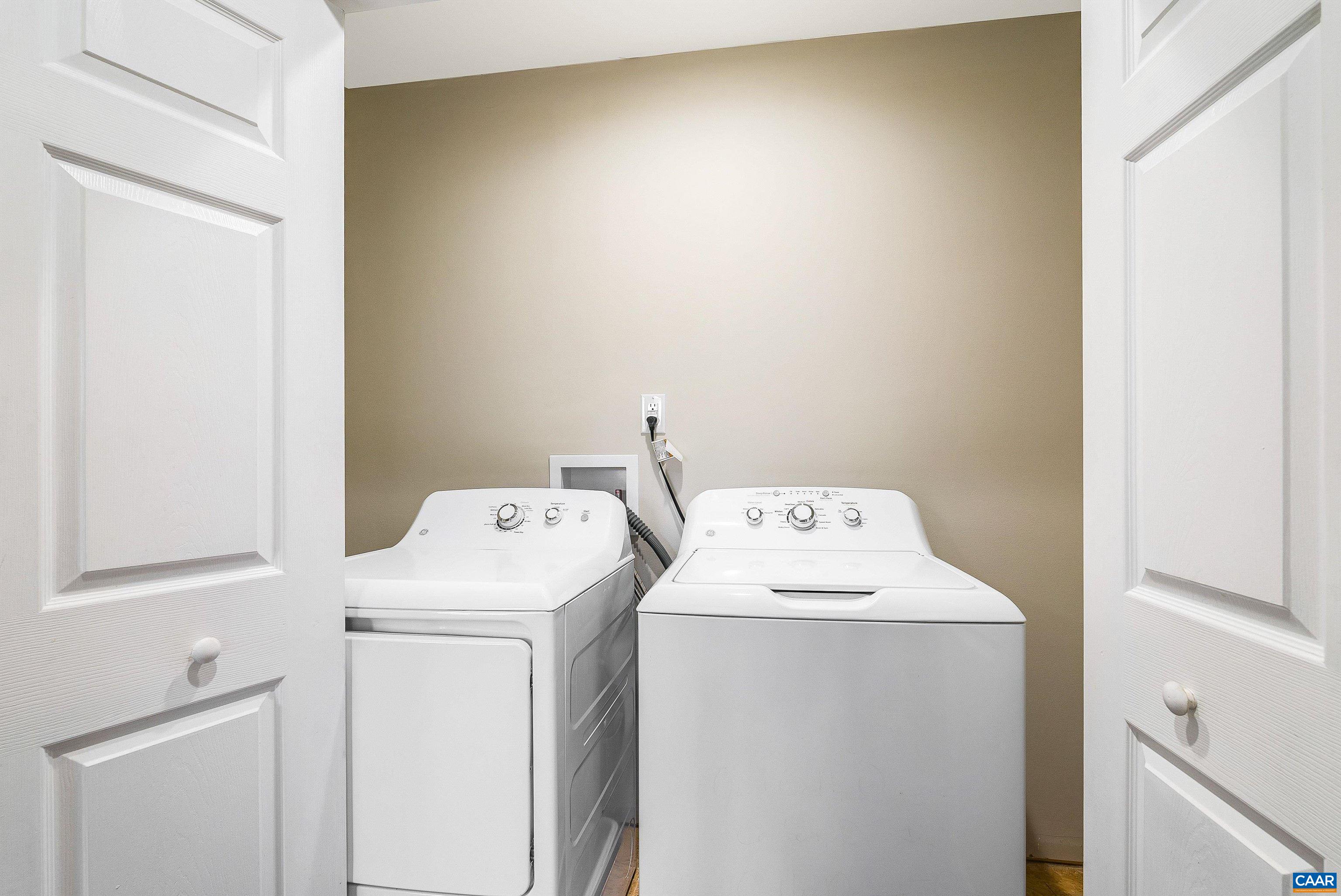 2511 CHESAPEAKE ST, STAUNTON, Virginia 24401, 3 Bedrooms Bedrooms, ,2 BathroomsBathrooms,Residential,2511 CHESAPEAKE ST,674390 MLS # 674390