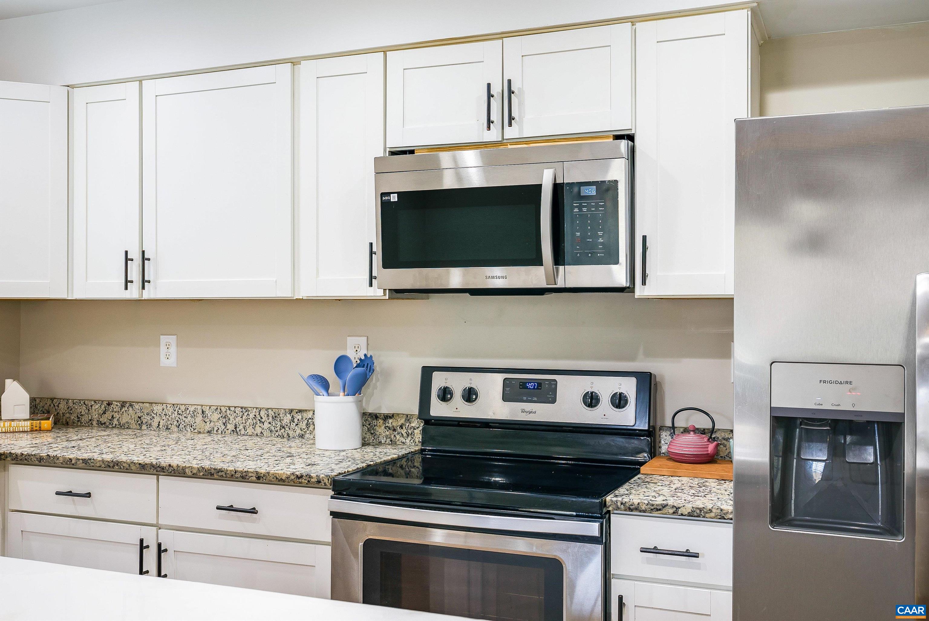 2511 CHESAPEAKE ST, STAUNTON, Virginia 24401, 3 Bedrooms Bedrooms, ,2 BathroomsBathrooms,Residential,2511 CHESAPEAKE ST,674390 MLS # 674390