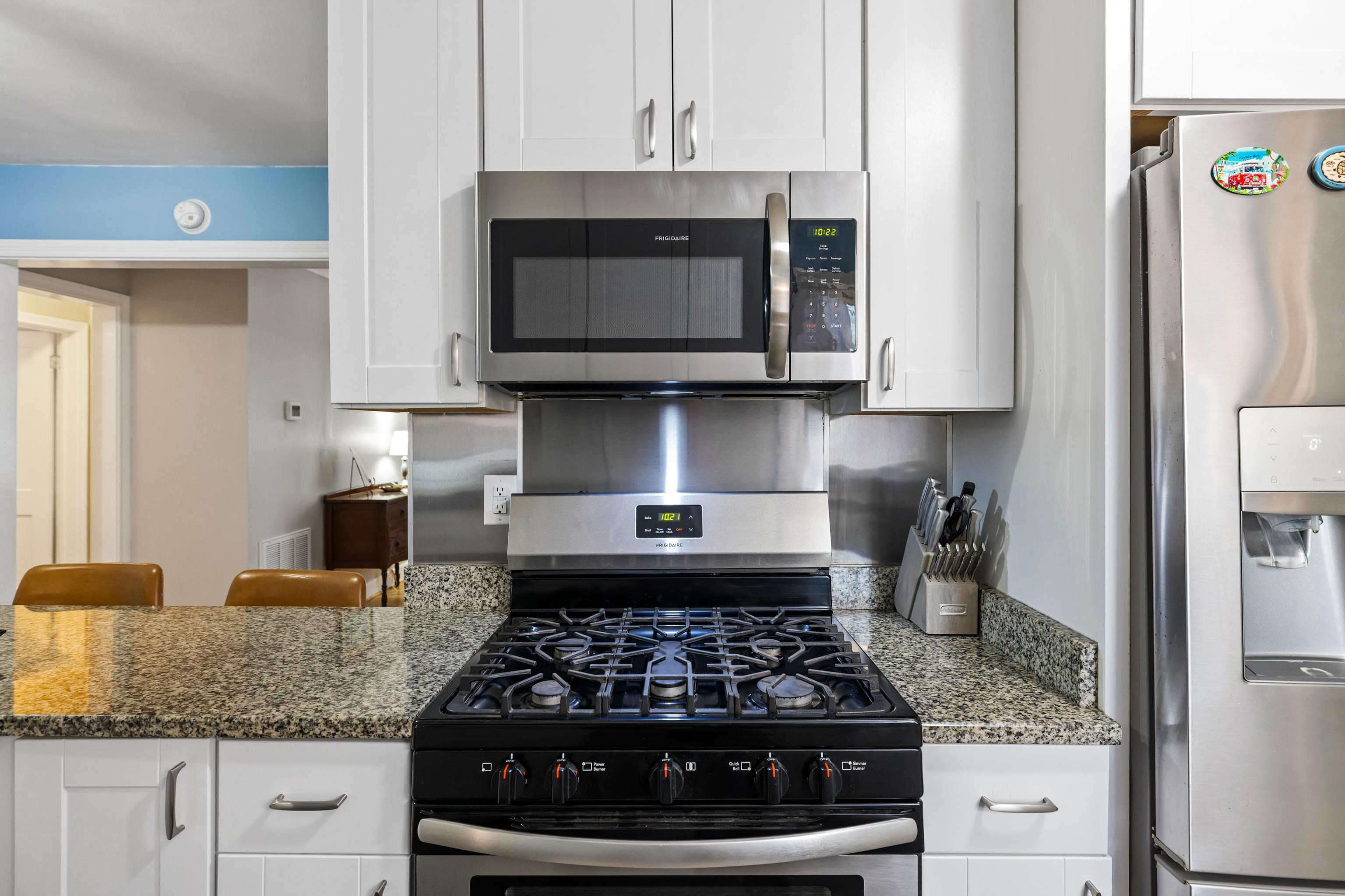 212 ALPHIN AVE, WAYNESBORO, Virginia 22980, 3 Bedrooms Bedrooms, ,1 BathroomBathrooms,Residential,212 ALPHIN AVE,674492 MLS # 674492