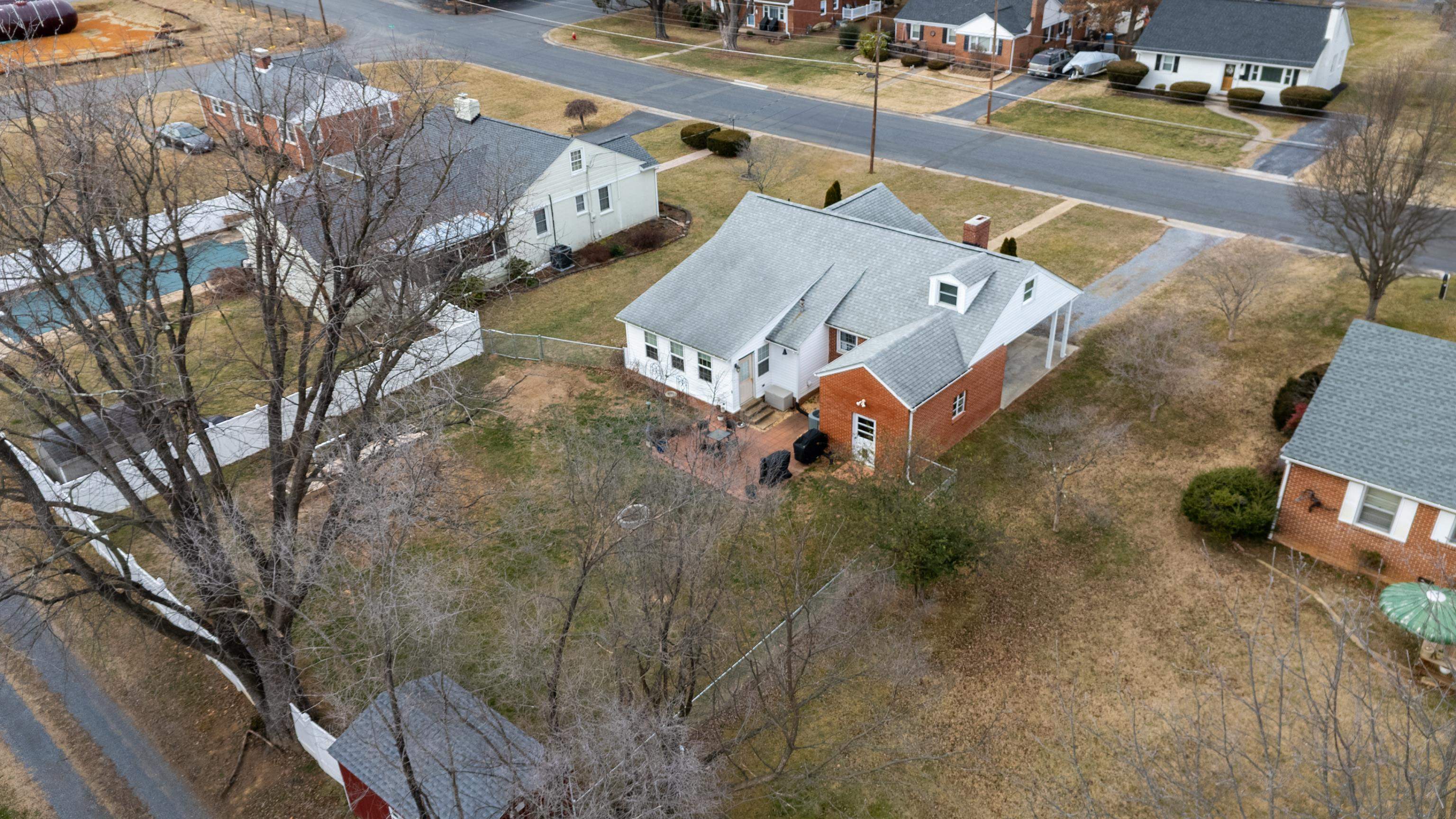 212 ALPHIN AVE, WAYNESBORO, Virginia 22980, 3 Bedrooms Bedrooms, ,1 BathroomBathrooms,Residential,212 ALPHIN AVE,674492 MLS # 674492