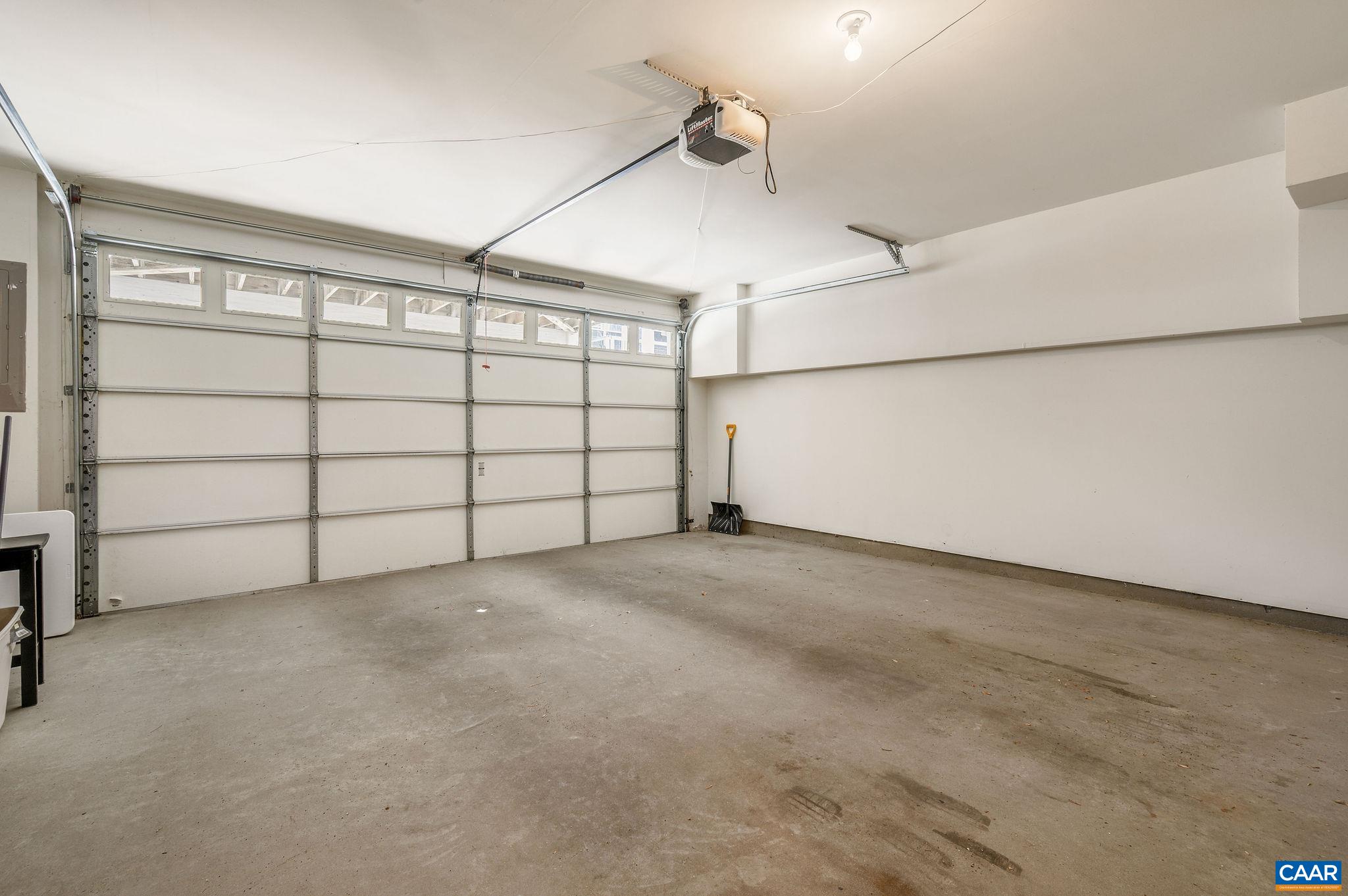 508 TULIP TREE CT, CHARLOTTESVILLE, Virginia 22903, 4 Bedrooms Bedrooms, ,3 BathroomsBathrooms,Residential,Poplar Glen,508 TULIP TREE CT,674495 MLS # 674495